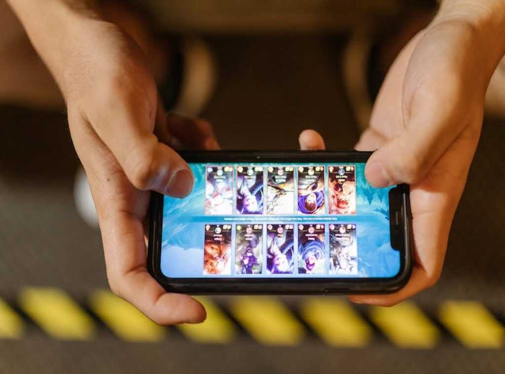 AR mobile gaming